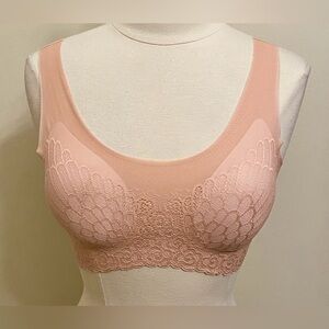 Pink Lace Wings Design Seamless Padded Push Up Bralette Size Large